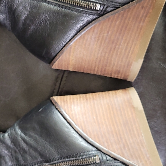 Lucky Brand leather boots! - Picture 4 of 7